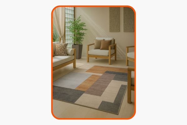 Sala com tapete moderno e móveis de madeira