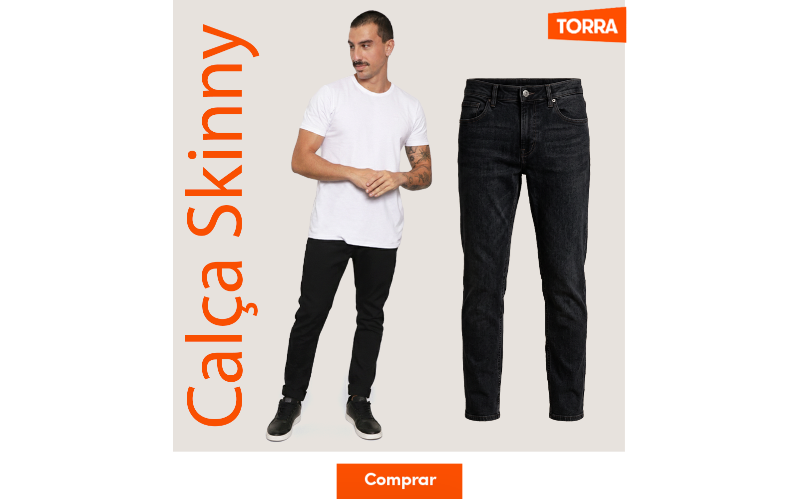 Modelo veste calça jeans skinny masculina justa com lavagem escura