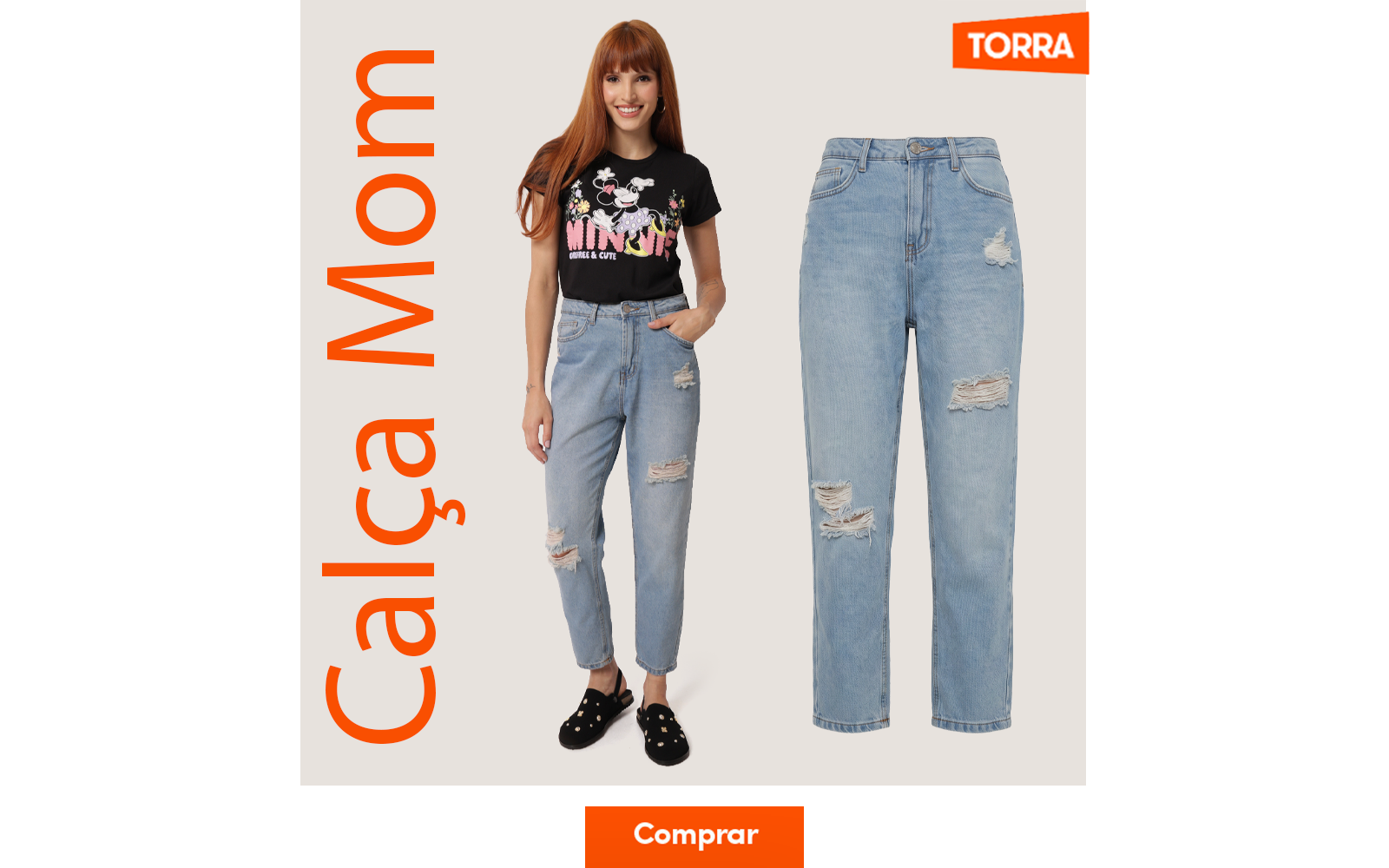 Modelo veste calça jeans Mom com lavagem clara  destroyed