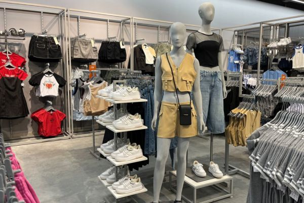 roupa feminina na loja de roupa do calçadão Presidente Prudente