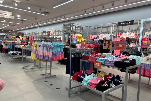 roupa infantil na loja de roupa do calçadão Presidente Prudente