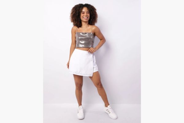 shorts e blusa para look de ano novo