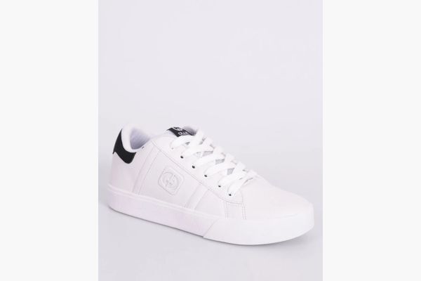 Tênis branco com detalhes pretos para esporte