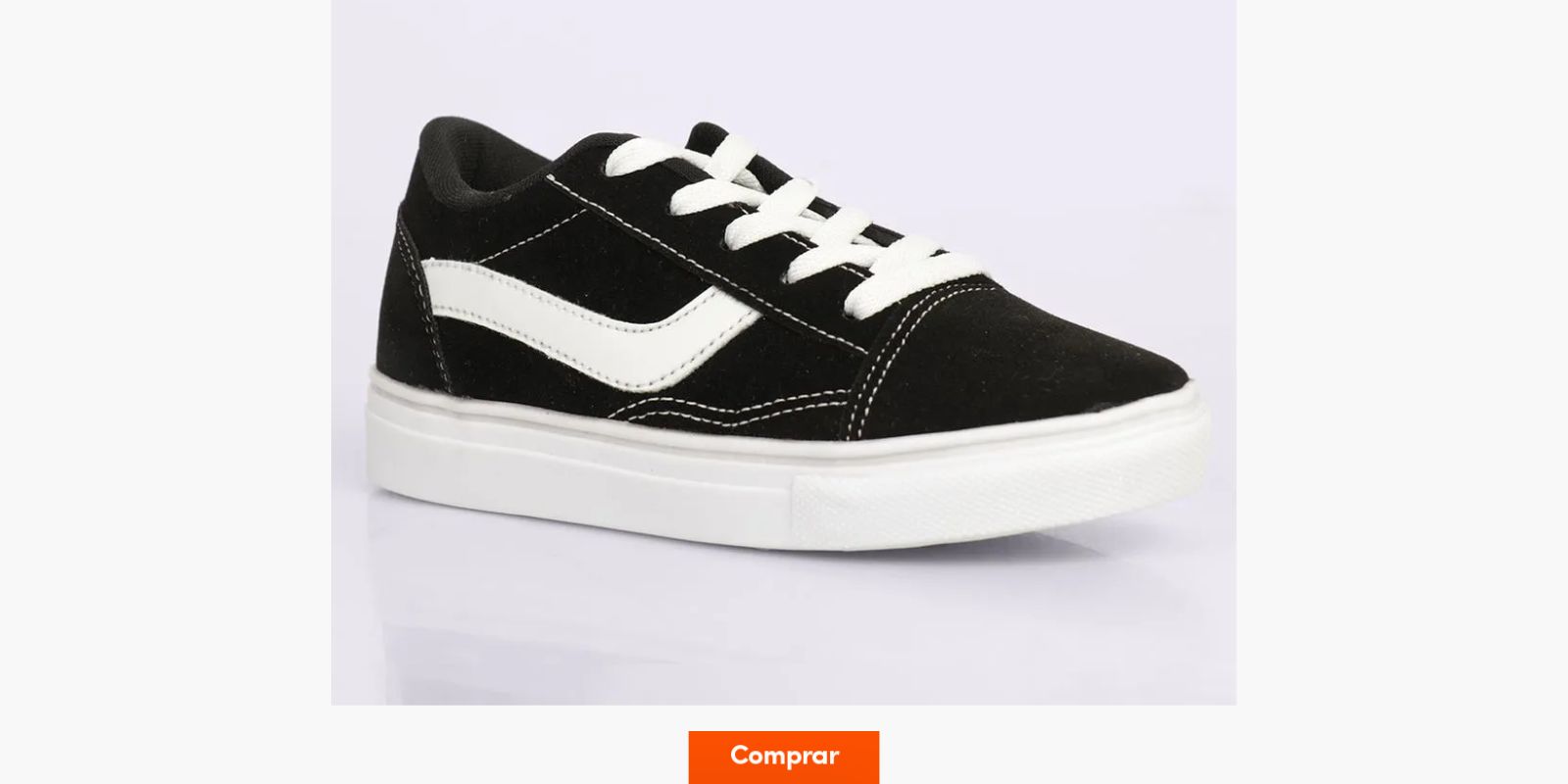 tênis casual infantil preto com cadarço e detalhe lateral em branco.